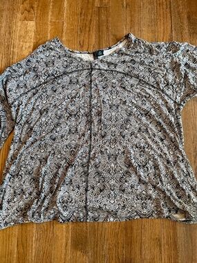 Cynthia Rowley Black and White Paisley Short-Sleeve Top size 2x